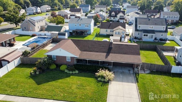1 Pierce Street, Carteret, NJ 07008