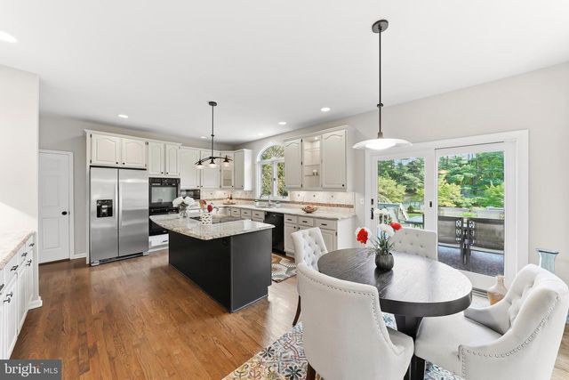 286 HICKORY DR, Kennett Square, PA 19348