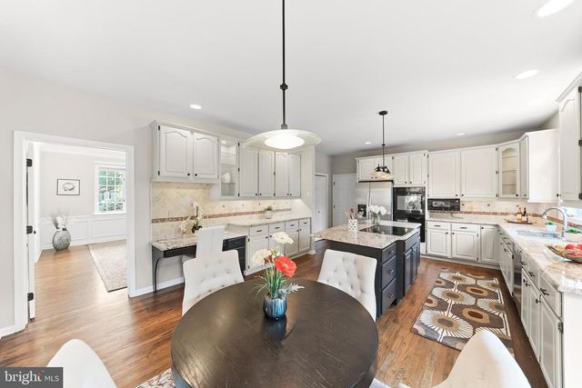 286 HICKORY DR, Kennett Square, PA 19348