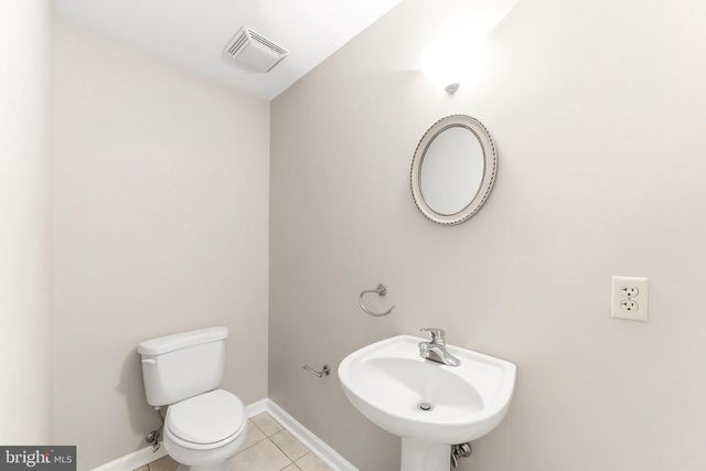 286 HICKORY DR, Kennett Square, PA 19348