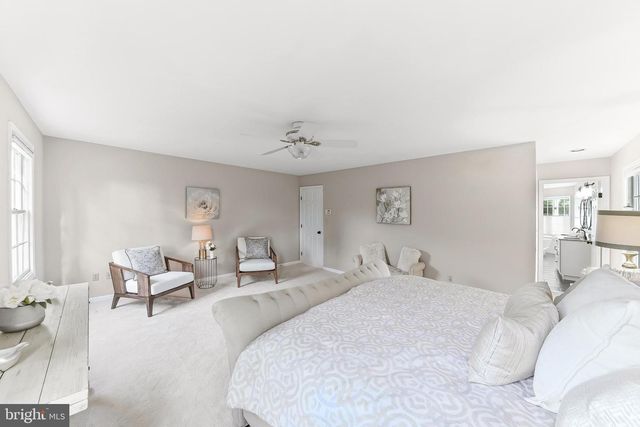 286 HICKORY DR, Kennett Square, PA 19348