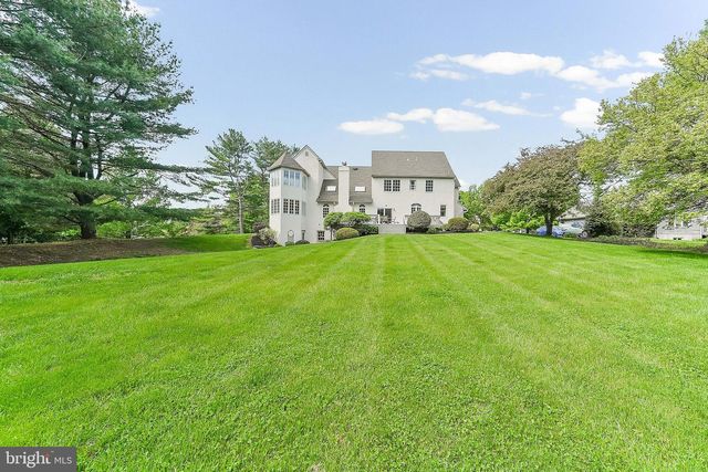 286 HICKORY DR, Kennett Square, PA 19348