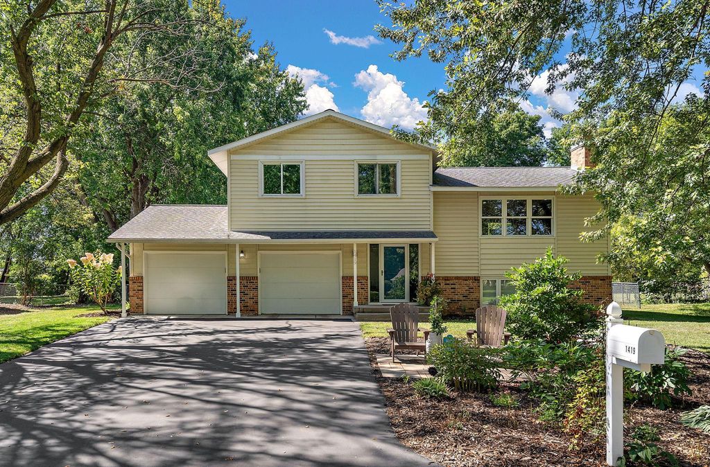 1419 Three Oaks Avenue, Maple Plain, MN 55359 — photo 2