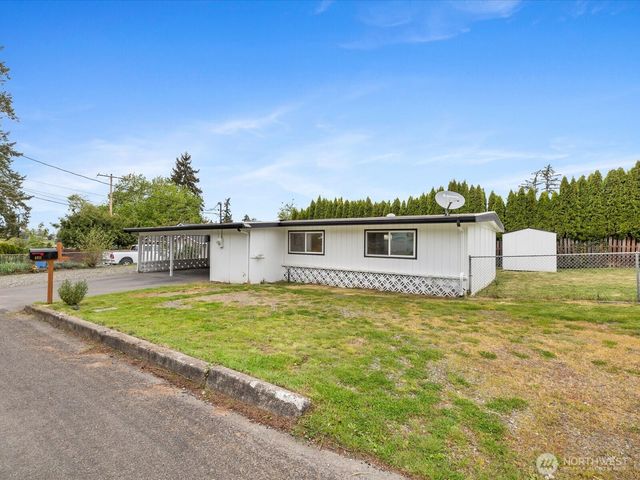 4911 97th Street E, Tacoma, WA 98446