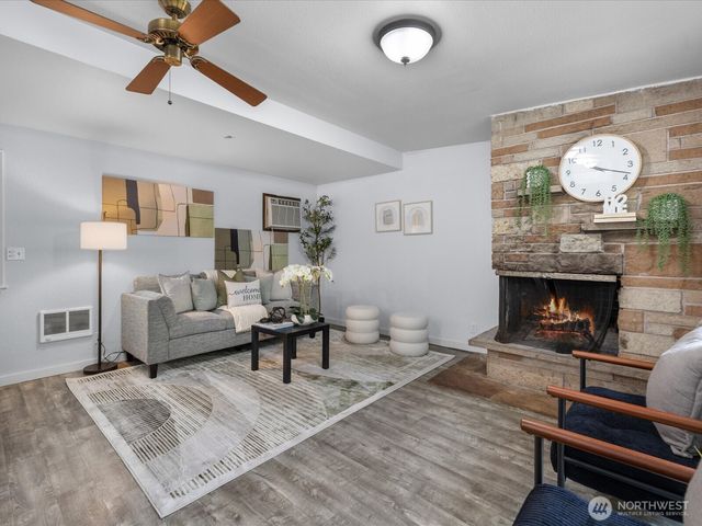 4911 97th Street E, Tacoma, WA 98446