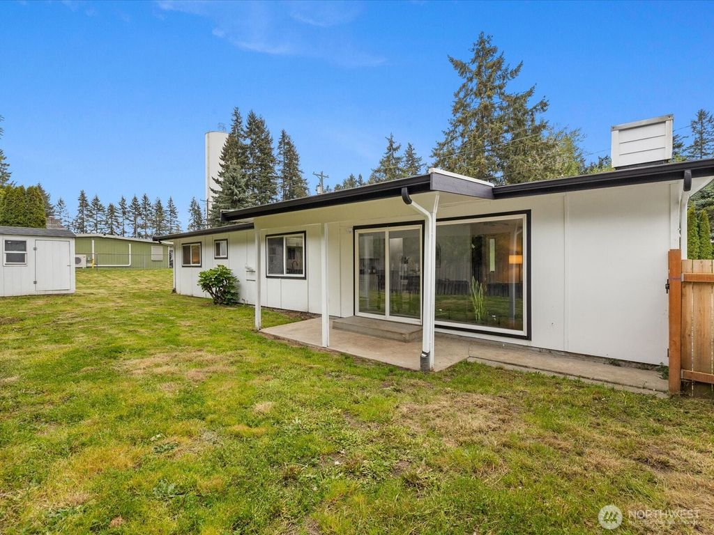 4911 97th Street E, Tacoma, WA 98446