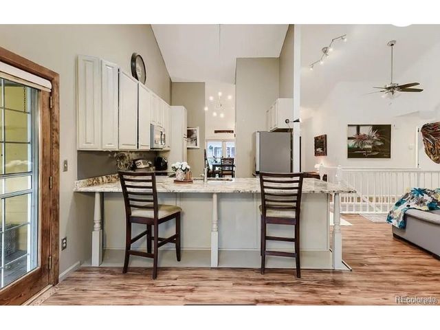 8266 S Logan Ct, Littleton, CO 80122