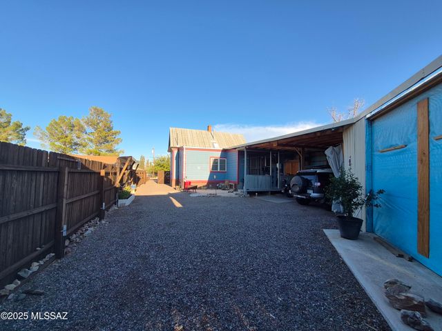 216 S 6th Avenue, Safford, AZ 85546