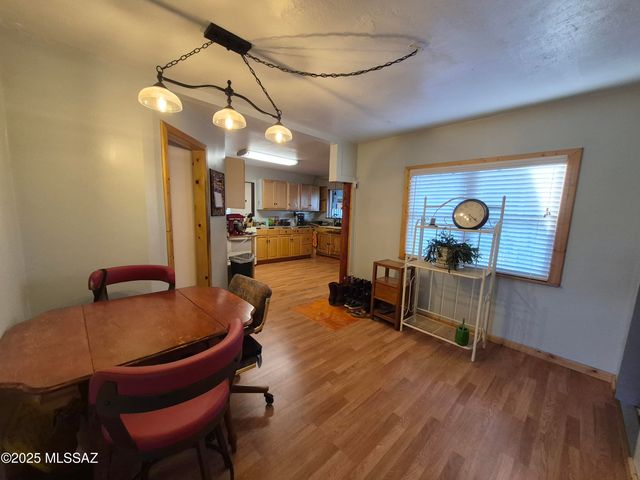 216 S 6th Avenue, Safford, AZ 85546