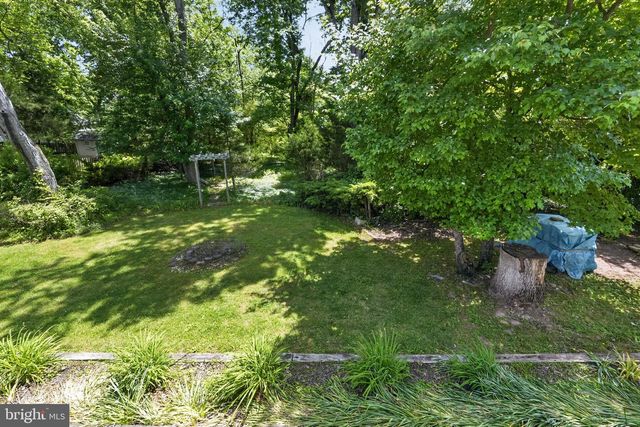 712 MEADOWLARK RD, Norristown, PA 19403