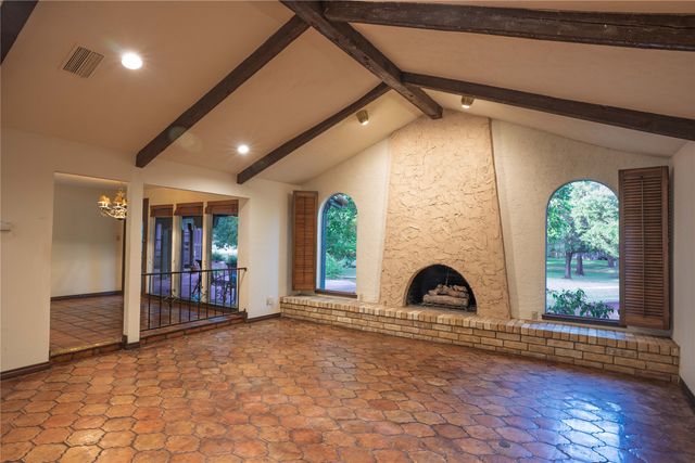 103 Red Oak Lane, Flower Mound, TX 75028