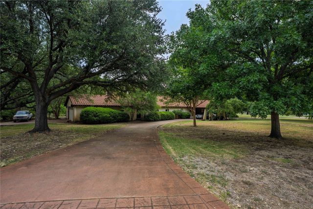 103 Red Oak Lane, Flower Mound, TX 75028