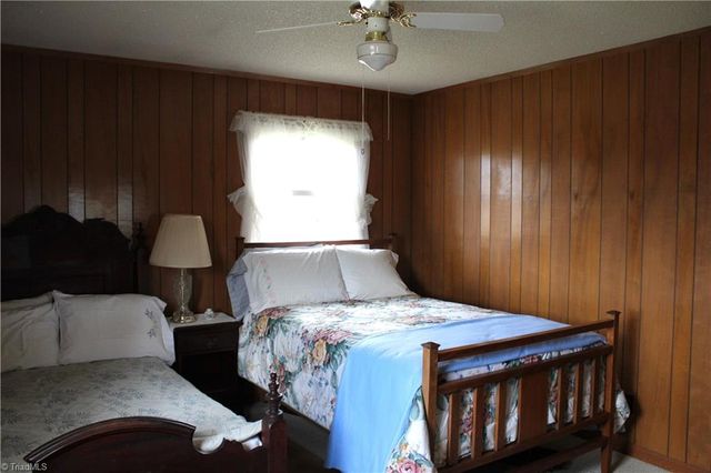 184 Deer Haven Road, Sparta, NC 28675