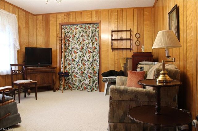 184 Deer Haven Road, Sparta, NC 28675