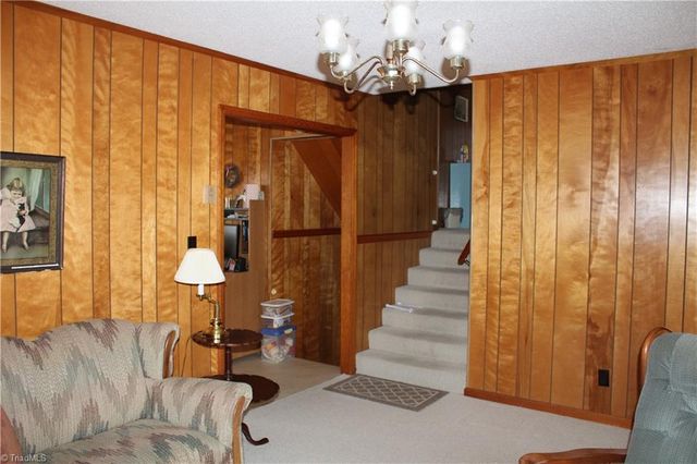 184 Deer Haven Road, Sparta, NC 28675