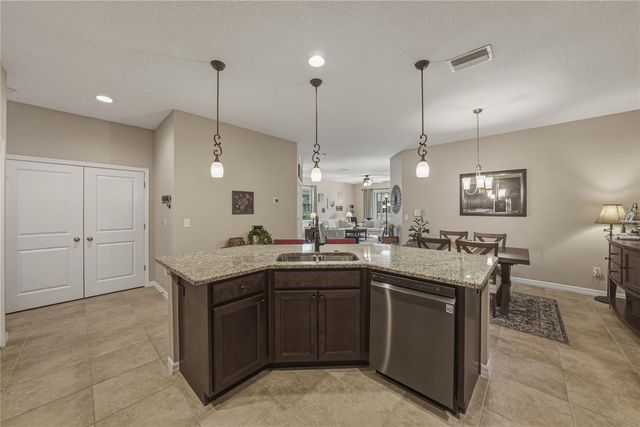 7739 TIMBERVIEW LOOP, Wesley Chapel, FL 33545