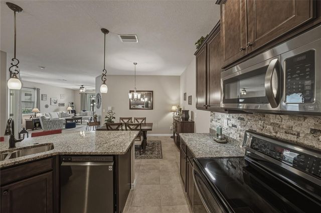 7739 TIMBERVIEW LOOP, Wesley Chapel, FL 33545