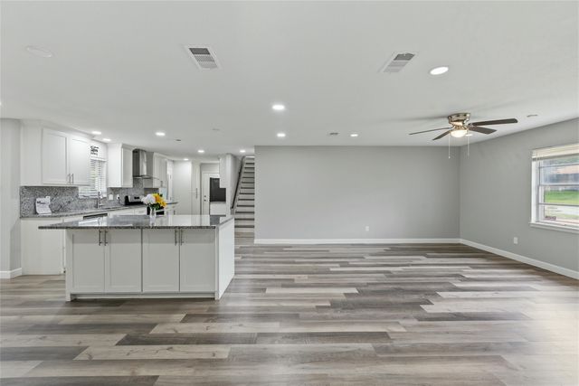 1732 Sheffield Place, Fort Worth, TX 76112