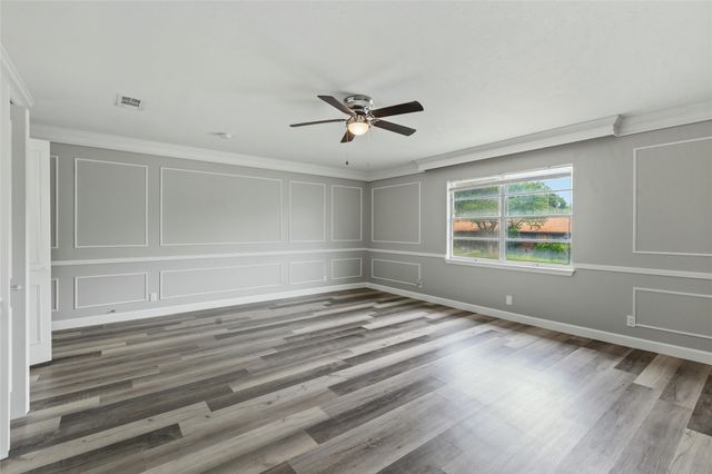 1732 Sheffield Place, Fort Worth, TX 76112