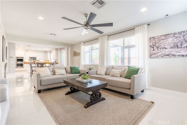 18085 Tanzanite, San Bernardino, CA 92407