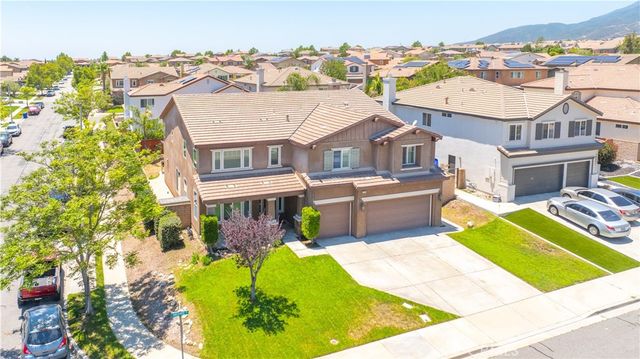 18085 Tanzanite, San Bernardino, CA 92407