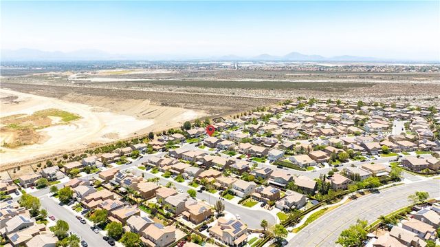 18085 Tanzanite, San Bernardino, CA 92407