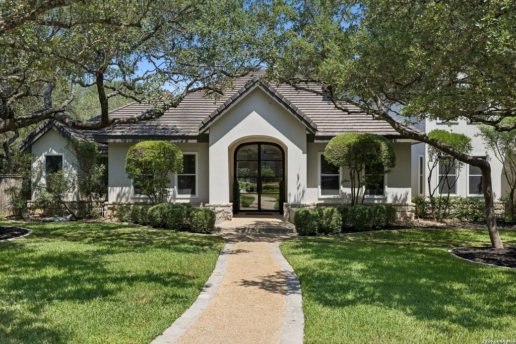 203 Durand Oak, Shavano Park, TX 78230