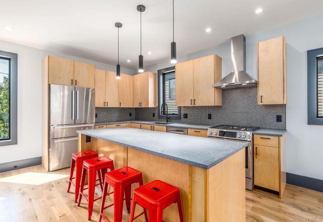 216 North Street, Greenport, NY 11944