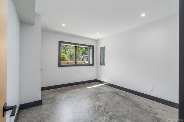 216 North Street, Greenport, NY 11944