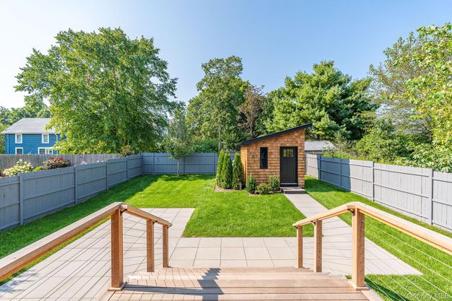 216 North Street, Greenport, NY 11944