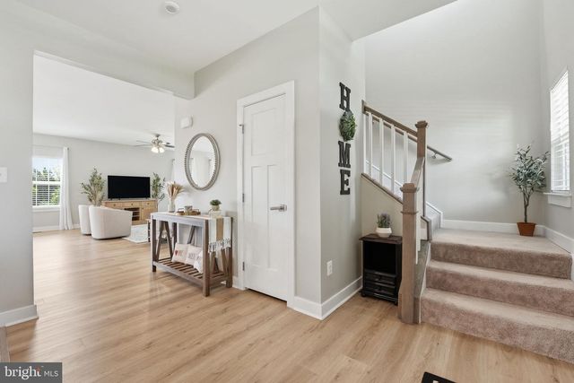 7891 SPOTTED SADDLE CT, Warrenton, VA 20187