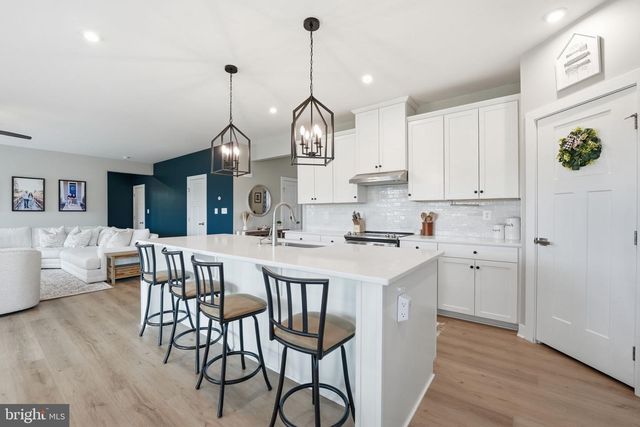 7891 SPOTTED SADDLE CT, Warrenton, VA 20187