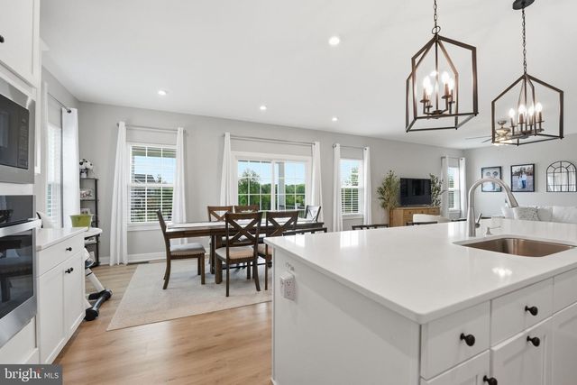 7891 SPOTTED SADDLE CT, Warrenton, VA 20187