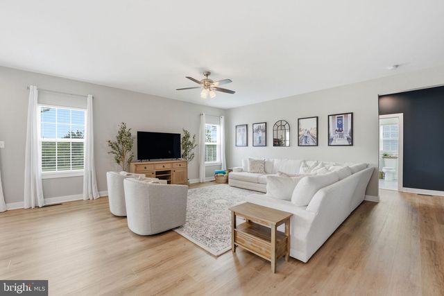 7891 SPOTTED SADDLE CT, Warrenton, VA 20187