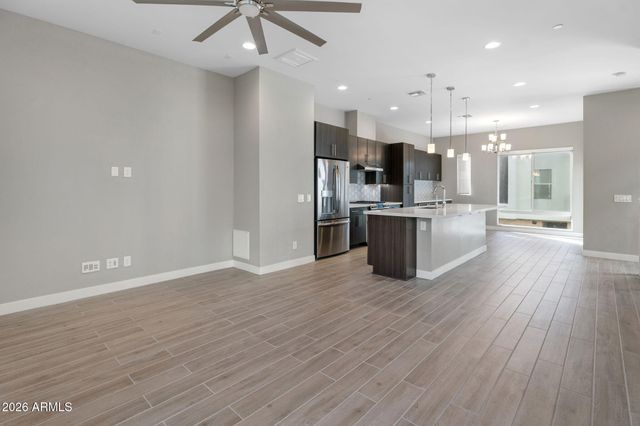 1717 E MORTEN Avenue 51, Phoenix, AZ 85020