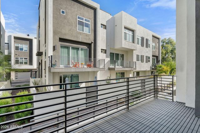 1717 E MORTEN Avenue 51, Phoenix, AZ 85020