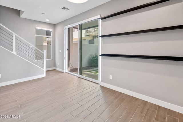 1717 E MORTEN Avenue 51, Phoenix, AZ 85020