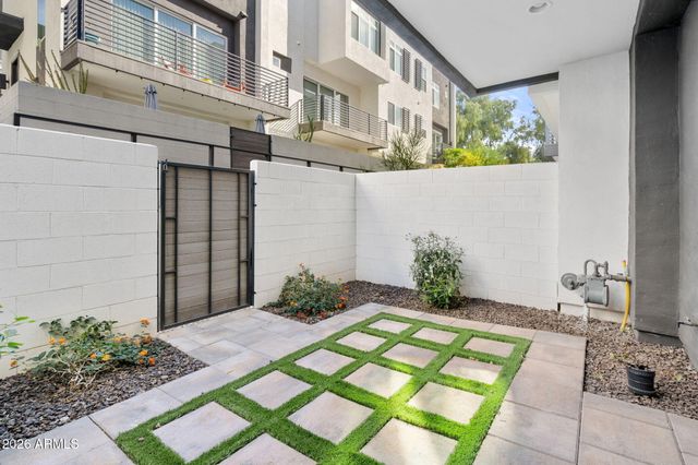 1717 E MORTEN Avenue 51, Phoenix, AZ 85020