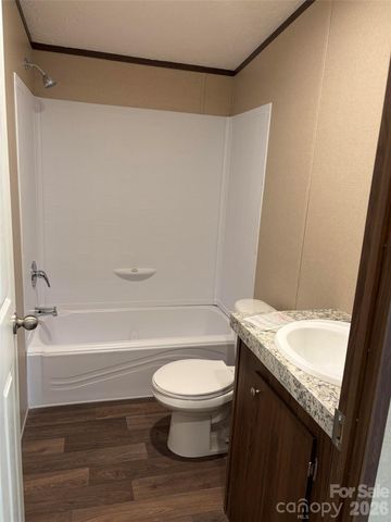 157 Berry Street, Spruce Pine, NC 28777