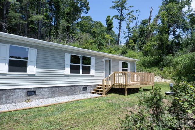 157 Berry Street, Spruce Pine, NC 28777
