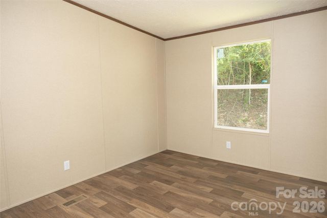 157 Berry Street, Spruce Pine, NC 28777