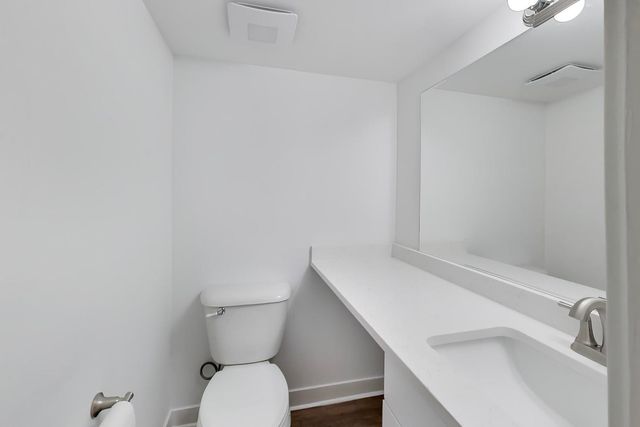 1615 Maple Terrace 115-1L, Lisle, IL 60532