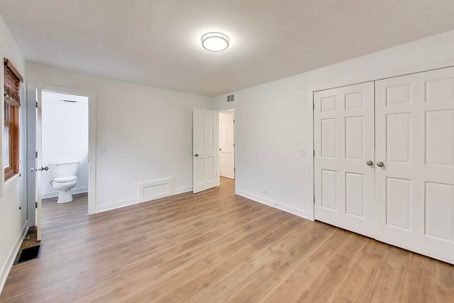 1615 Maple Terrace 115-1L, Lisle, IL 60532