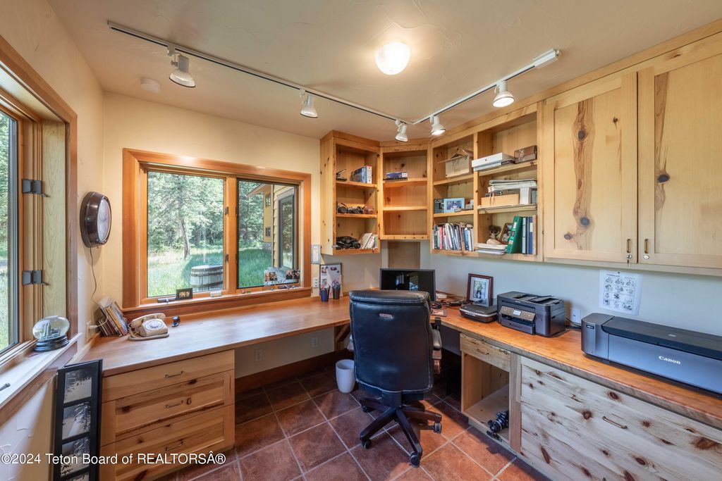 155 E BUCK MOUNTAIN Road, Jackson, WY 83001 photo 13