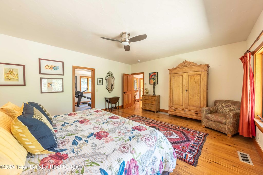 155 E BUCK MOUNTAIN Road, Jackson, WY 83001 photo 20