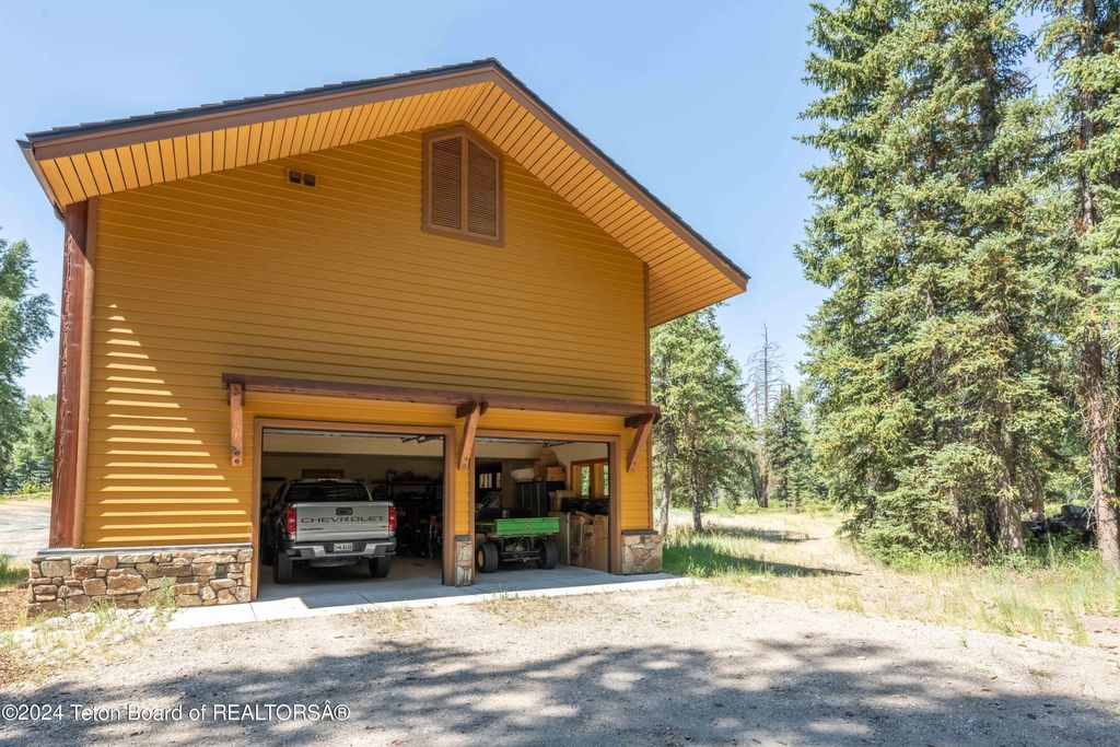 155 E BUCK MOUNTAIN Road, Jackson, WY 83001 photo 47