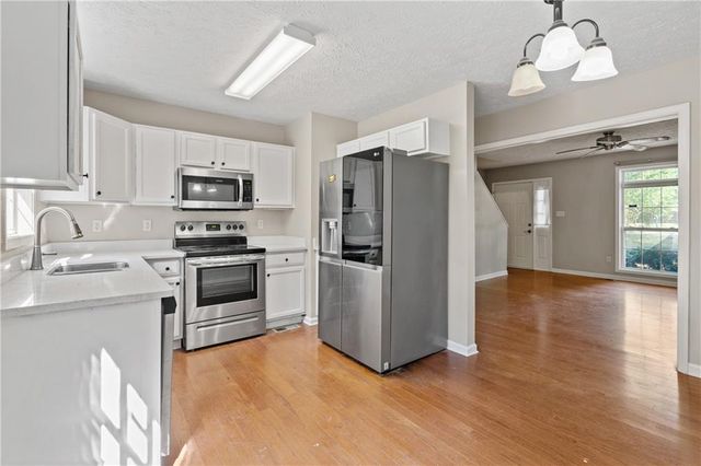 1333 LAURA Lane, Austell, GA 30168