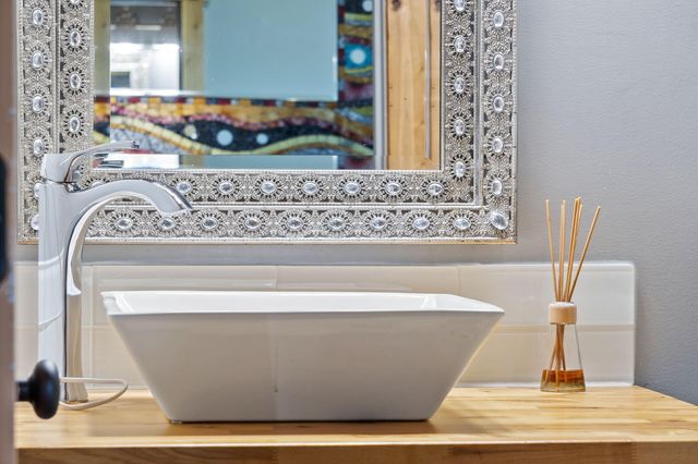 48 Hillsboro Drive, Galena, MO 65656