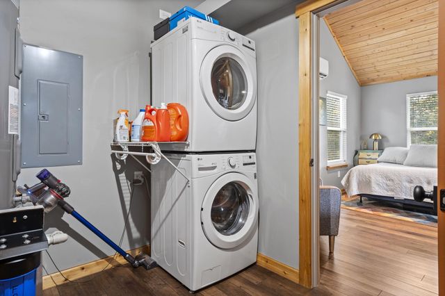 48 Hillsboro Drive, Galena, MO 65656