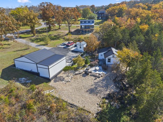 48 Hillsboro Drive, Galena, MO 65656